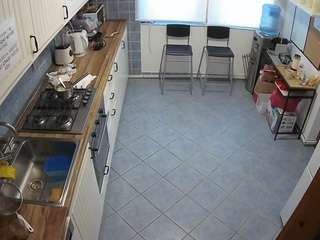 voyeurcam-julmodels-kitchen-2 webcam model