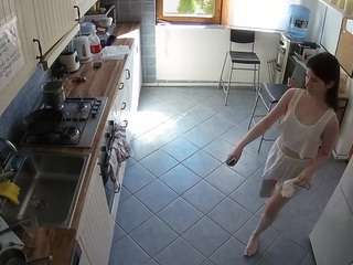 voyeurcam-julmodels-kitchen-2