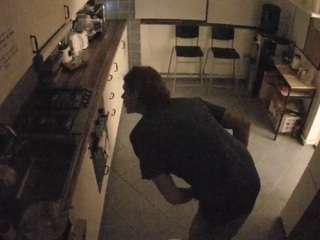 voyeurcam-julmodels-kitchen-2 camsoda