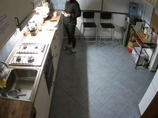 voyeurcam-julmodels-kitchen-2