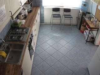 voyeurcam-julmodels-kitchen-2