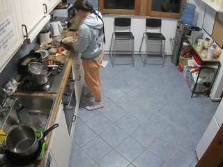 voyeurcam-julmod... Live Webcam on CamSoda