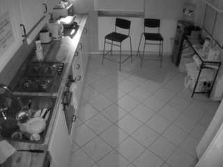 voyeurcam-julmodels-kitchen-2 camsoda