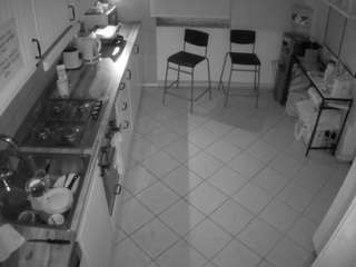 voyeurcam-julmodels-kitchen-2 camsoda