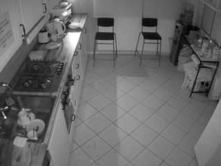 voyeurcam-julmodels-kitchen-2 camsoda