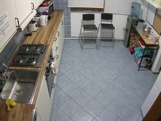 voyeurcam-julmodels-kitchen-2