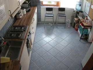 voyeurcam-julmodels-kitchen-2 camsoda