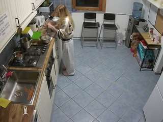 voyeurcam-julmod... Live Webcam on CamSoda