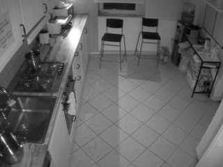 voyeurcam-julmodels-kitchen-2 camsoda
