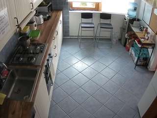 voyeurcam-julmodels-kitchen-2 Live Webcam on CamSoda