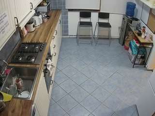 Live Sex Chat with voyeurcam julmodels kitchen 2 (@voyeurcam-julmodels-kitchen-2)