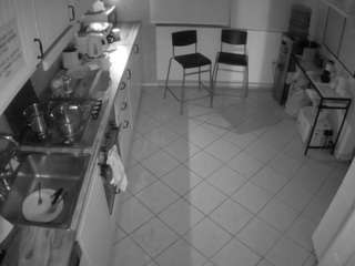 voyeurcam-julmodels-kitchen-2