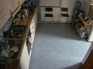voyeurcam julmodels kitchen 2