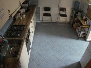 voyeurcam-julmodels-kitchen-2 webcam model