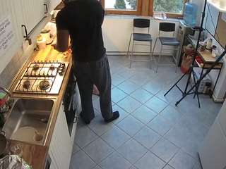 voyeurcam-julmodels-kitchen-2