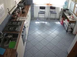 voyeurcam-julmodels-kitchen-2