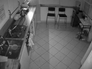 voyeurcam-julmodels-kitchen-2