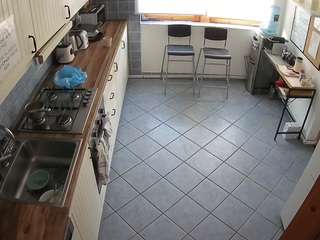voyeurcam-julmodels-kitchen-2