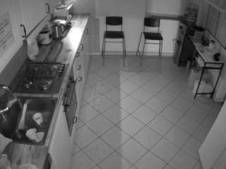 voyeurcam-julmodels-kitchen-2
