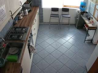 voyeurcam-julmodels-kitchen-2