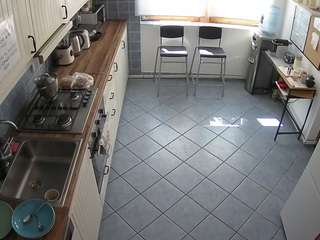 voyeurcam-julmodels-kitchen-2 private show