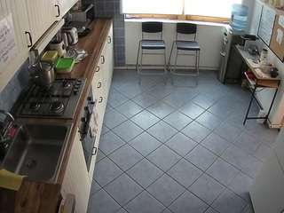 voyeurcam-julmodels-kitchen-2 live webcam show