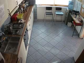 voyeurcam-julmodels-kitchen-2 live webcam show