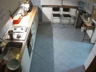 voyeurcam-julmodels-kitchen-2 live webcam show