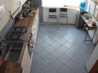 voyeurcam julmodels kitchen 2 live webcam show