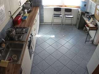 voyeurcam-julmodels-kitchen-2