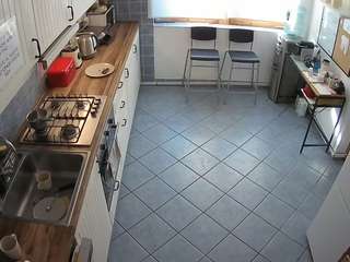 voyeurcam-julmodels-kitchen-2