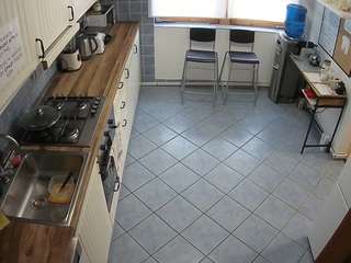 voyeurcam-julmodels-kitchen-2