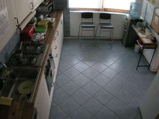 voyeurcam-julmodels-kitchen-2