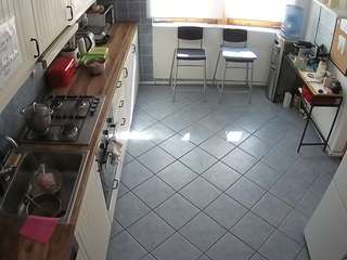 voyeurcam-julmodels-kitchen-2