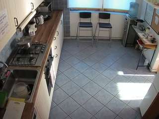 voyeurcam julmodels kitchen 2