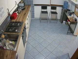 voyeurcam-julmodels-kitchen-2