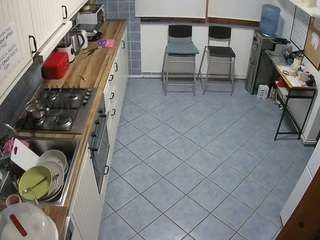 voyeurcam-julmodels-kitchen-2