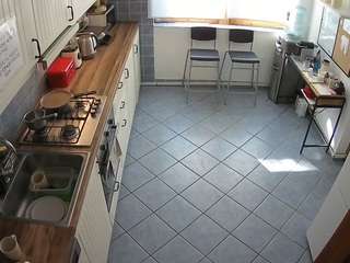 voyeurcam-julmodels-kitchen-2