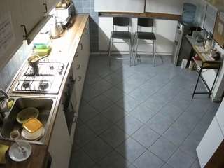 voyeurcam-julmodels-kitchen-2