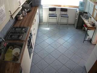 voyeurcam-julmodels-kitchen-2