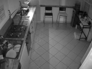 voyeurcam-julmodels-kitchen-2