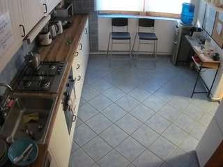 voyeurcam-julmodels-kitchen-2