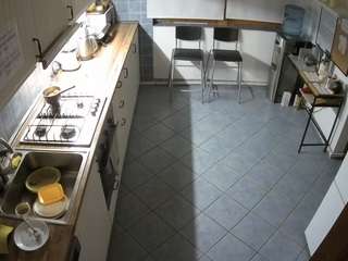 voyeurcam-julmodels-kitchen-2