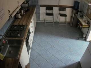 voyeurcam-julmodels-kitchen-2
