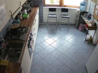 voyeurcam-julmodels-kitchen-2 cam
