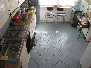 voyeurcam-julmodels-kitchen-2
