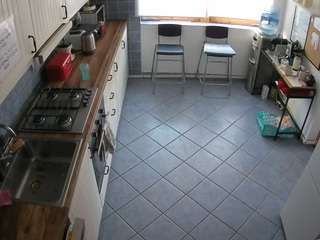 voyeurcam-julmodels-kitchen-2