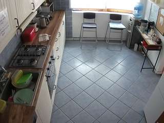 voyeurcam julmodels kitchen 2