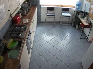 voyeurcam julmodels kitchen 2