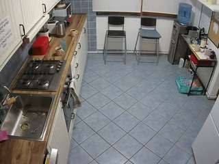 voyeurcam julmodels kitchen 2 live cam preview